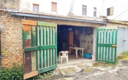 Magazzino in Vendita a ORTONA