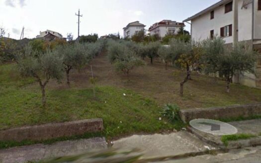 Terreno edificabile in Vendita a CASTEL FRENTANO