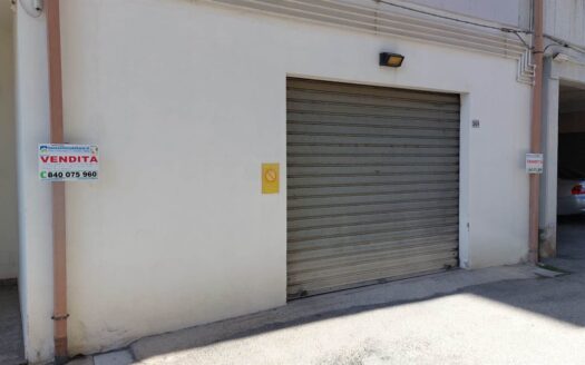 Garage / Posto auto in Vendita ad ALTINO