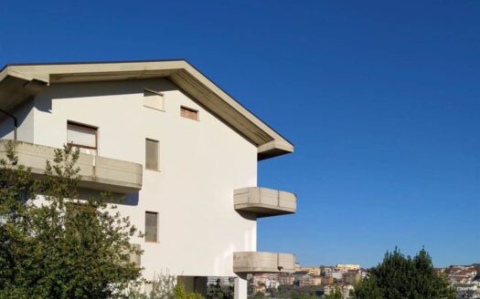 Appartamento in Vendita a CASTEL FRENTANO