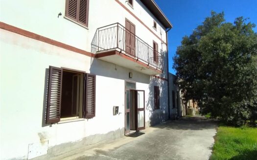 Casa singola in Vendita a CASTEL FRENTANO