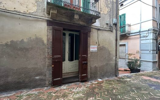 Locale commerciale in Vendita a LANCIANO