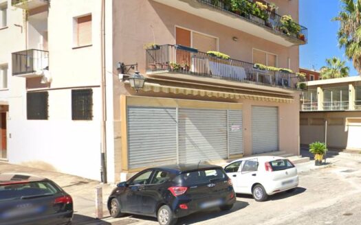 Locale commerciale in Vendita a LANCIANO