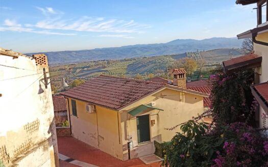 Casa singola in Vendita a MOZZAGROGNA