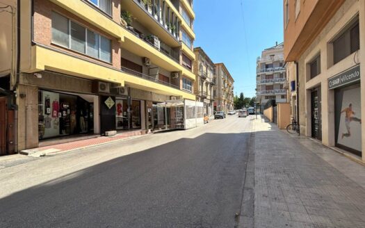 Locale commerciale in Vendita a LANCIANO