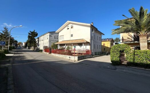 Mansarda in Vendita a FRISA