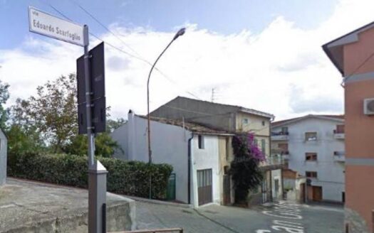 Casa singola in Vendita a CASTEL FRENTANO