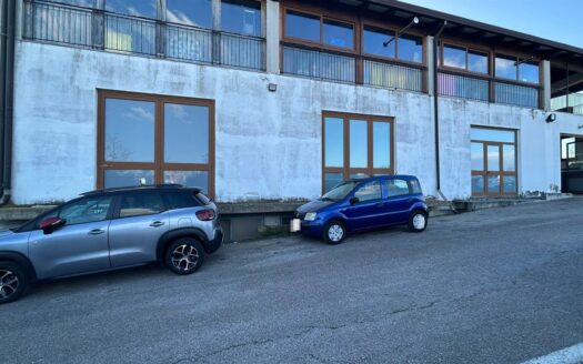 Magazzino in Affitto a TREGLIO