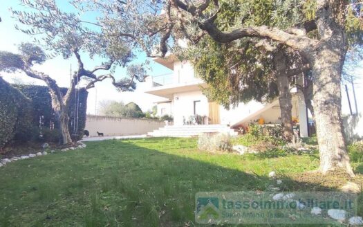 Villa in Vendita a ORTONA