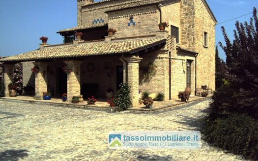 Villa in Vendita a ORTONA