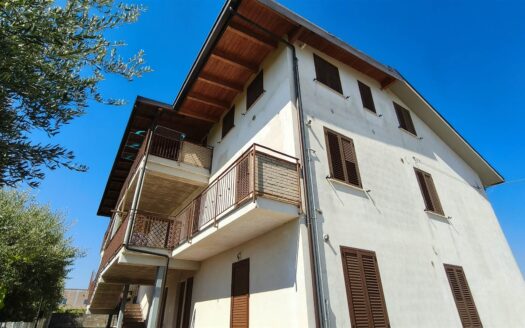 Appartamento in Affitto a ORTONA